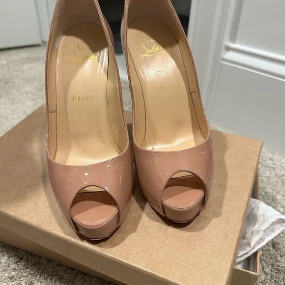 Christian Louboutin Nude Peep Toe Heels - Picture 15 of 16